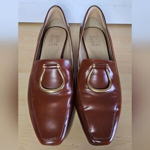 Naturalizer Woman floater Squared toes shoes size 8W